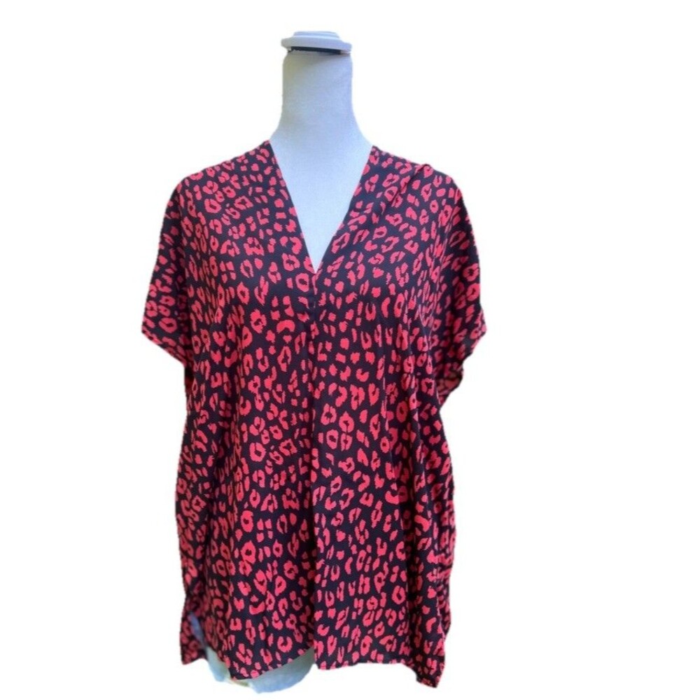 NWT Chicos Women Cardigan Sz  S/M Button Closure In Side Print Leopard Red